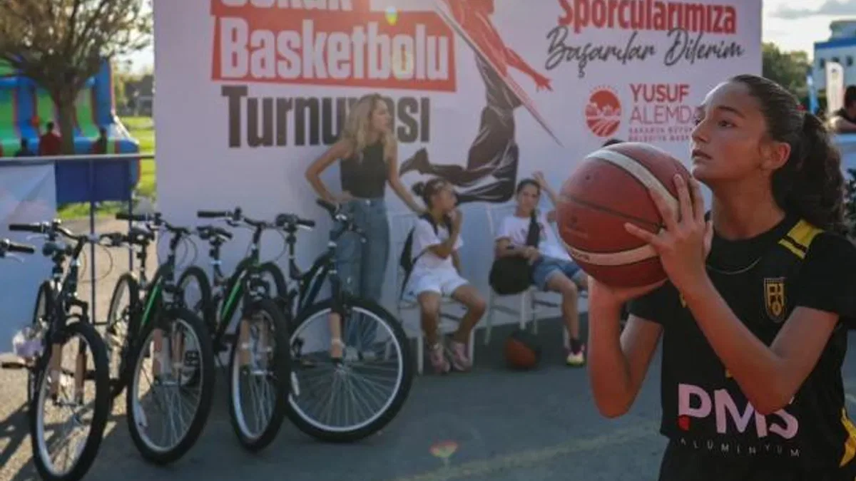 Sakarya’da sokakta basketbol coşkusu