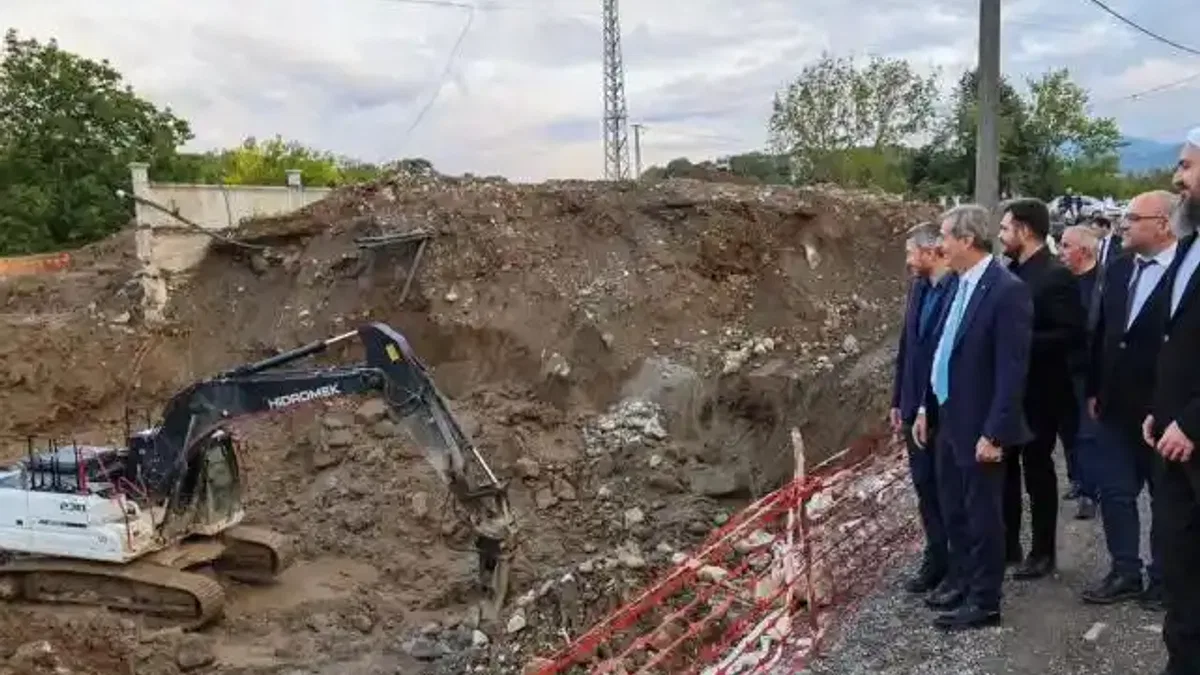 Mesudiye Köprüsü ile Karapürçek’e güçlü bağlantı sağlanacak