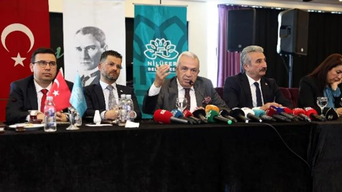 Şadi Özdemir: "Tarım alanlarına çivi çaktırmayacağız"