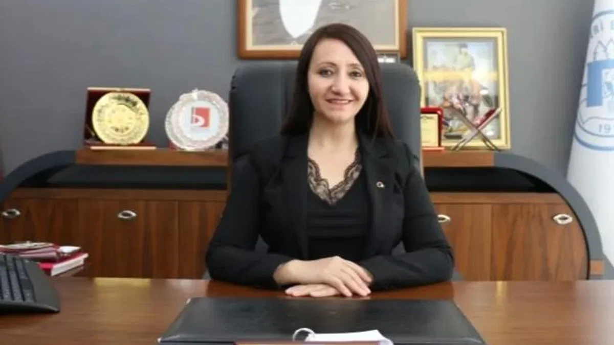 Başkan Tekin’den Yeniden Refah İlçe Başkanına 'jet' yanıt