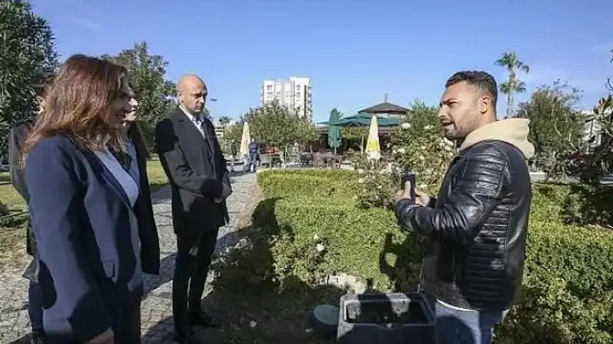 Karşıyaka Belediyesi parklarda 'akıllı sulama' dönemini başlattı