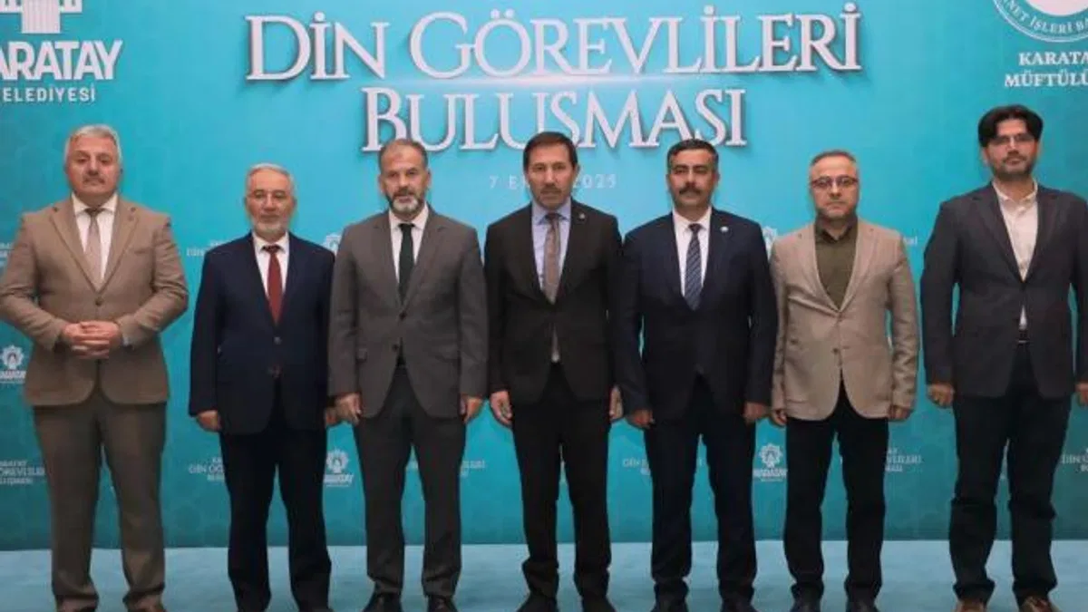 Konya Karatay'da din görevlileri unutulmadı