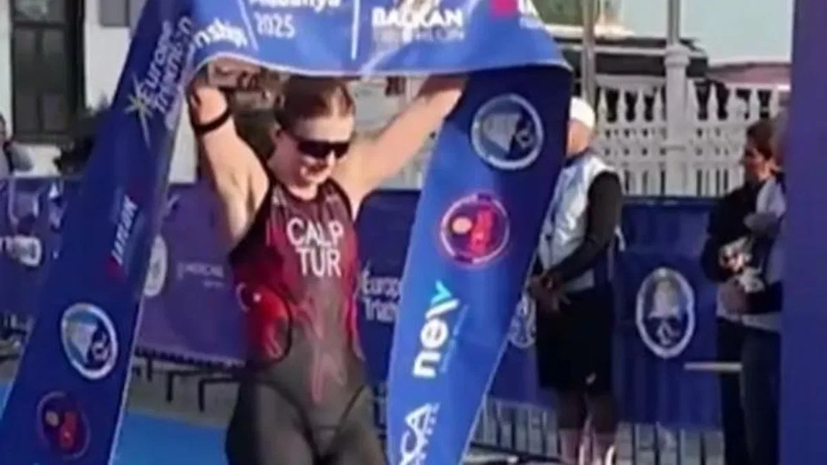 Avrupa Triatlon Balkan Şampiyonası Mudanya'da başladı