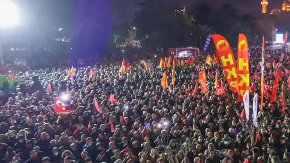 Ankara ve İzmir'de gösteriler 5 gün yasak!