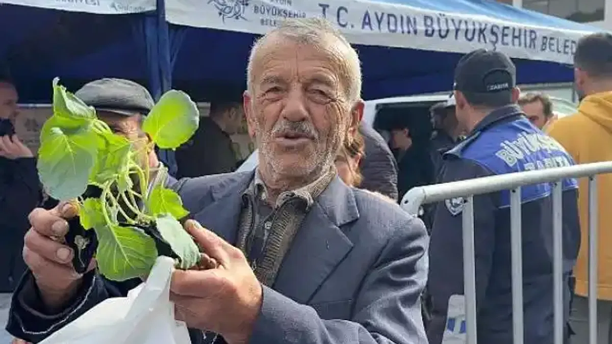 Başkan Çerçioğlu Koçarlılı Vatandaşları Ata Tohumu Fideleriyle Buluşturdu