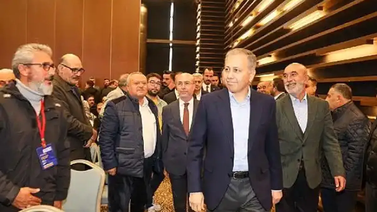Ak Parti Selçuklu Teşkilatı'nın 8.Olağan Kongresine İçişleri Bakanı Ali Yerlikaya katıldı