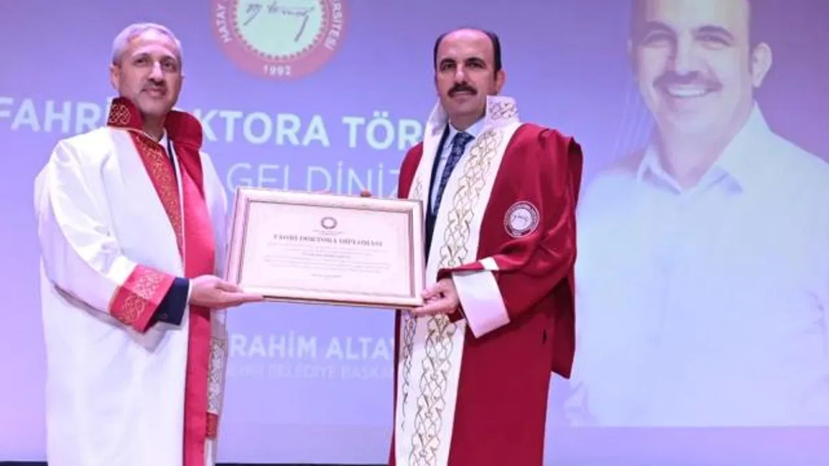 Hatay'dan Konya'ya 'Fahri Doktora'