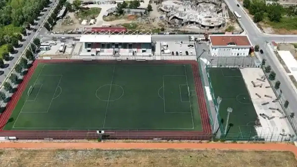 Sakarya'nın en büyük futbol tesisi yenileniyor