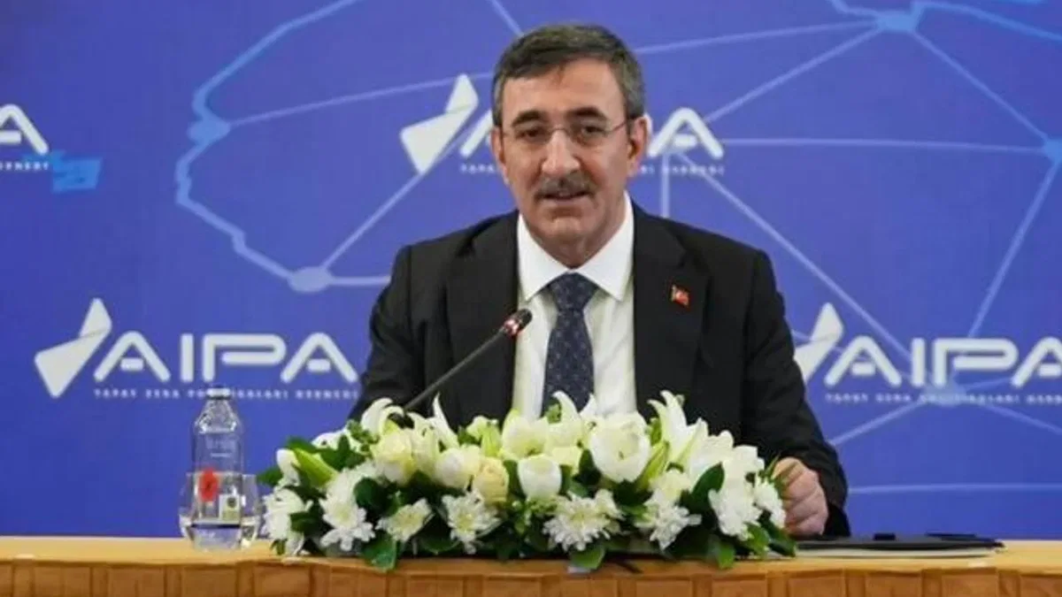 Cevdet Yılmaz: Yapay zekâ ve yüksek teknolojide rekabet gücü artıyor