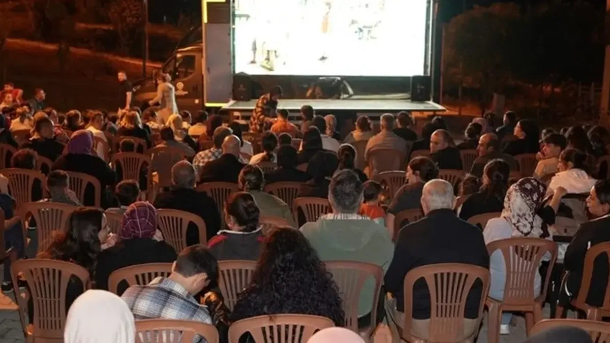 “Köyümde Sinema Günleri” ile nostalji rüzgarı sürüyor