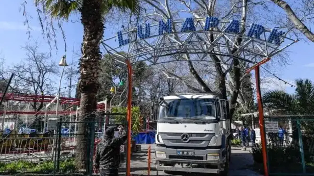 İzmir Lunapark'ta tahliye işlemleri başladı