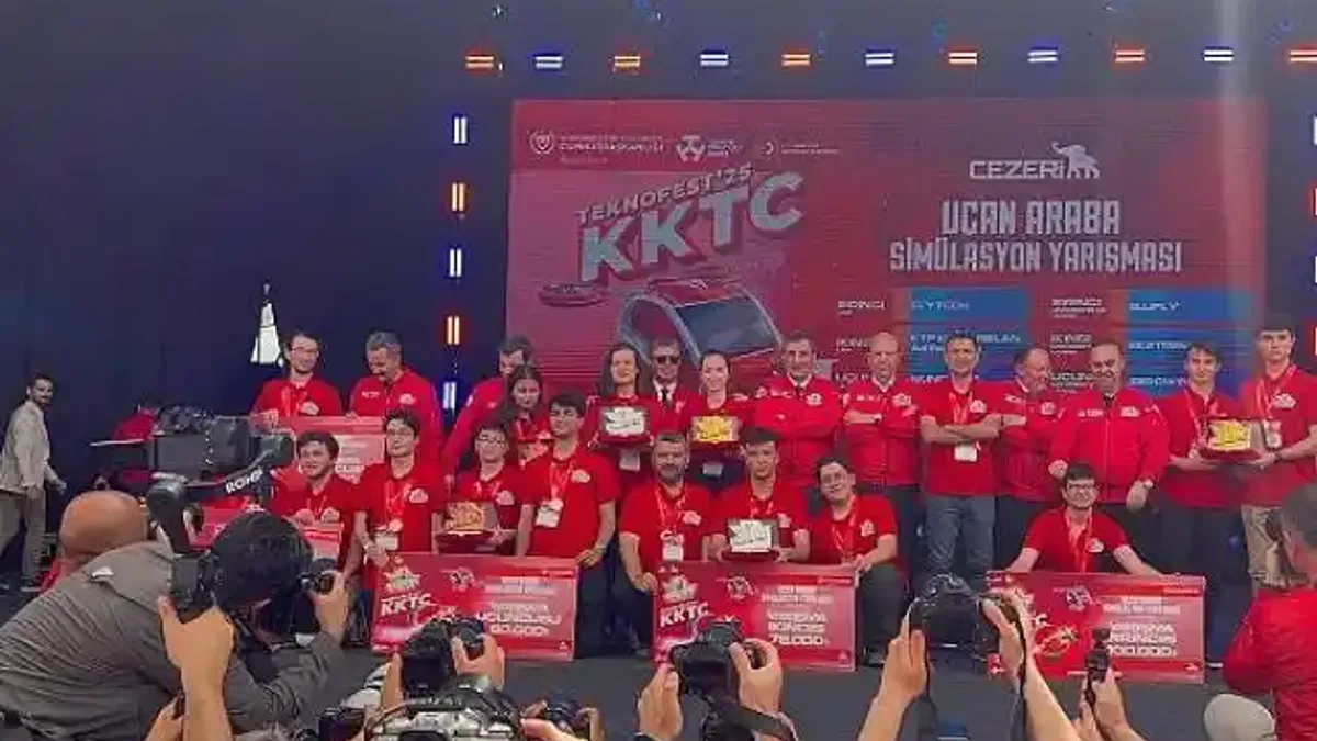 KAPSÜL'ün Desteklediği Takım TEKNOFEST KKTC'de Çifte Ödül Sevinci Yaşadı