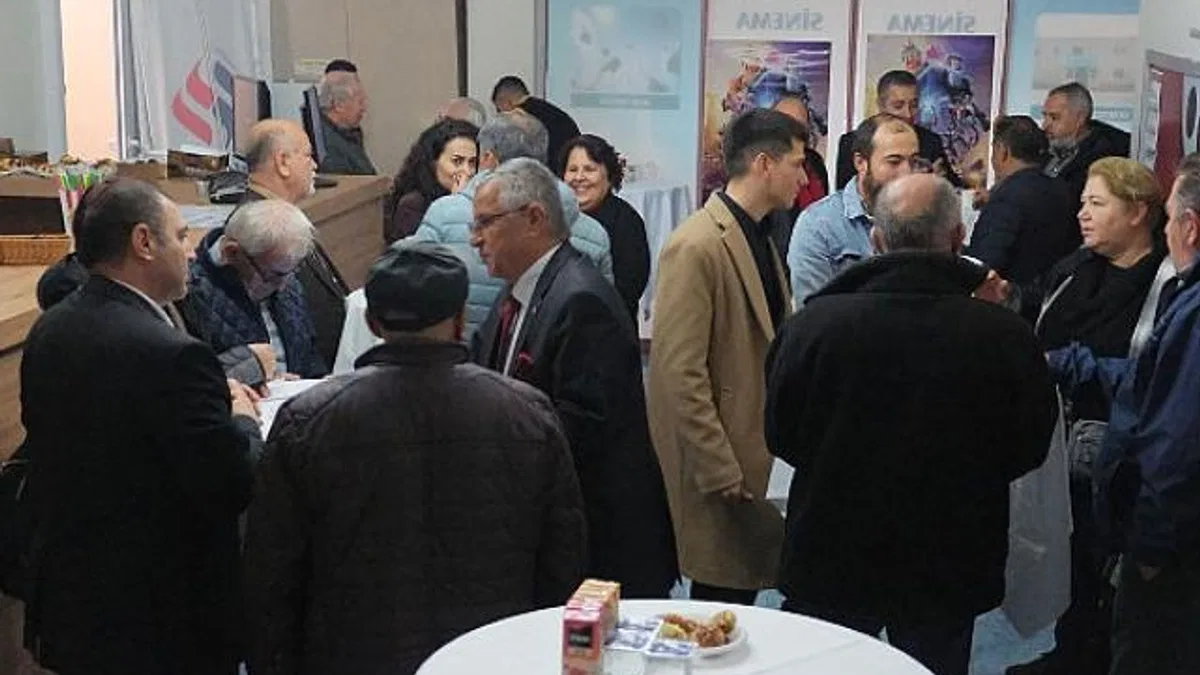 Başkan Topaloğlu CHP Danışma Kurulu Toplantısına katıldı