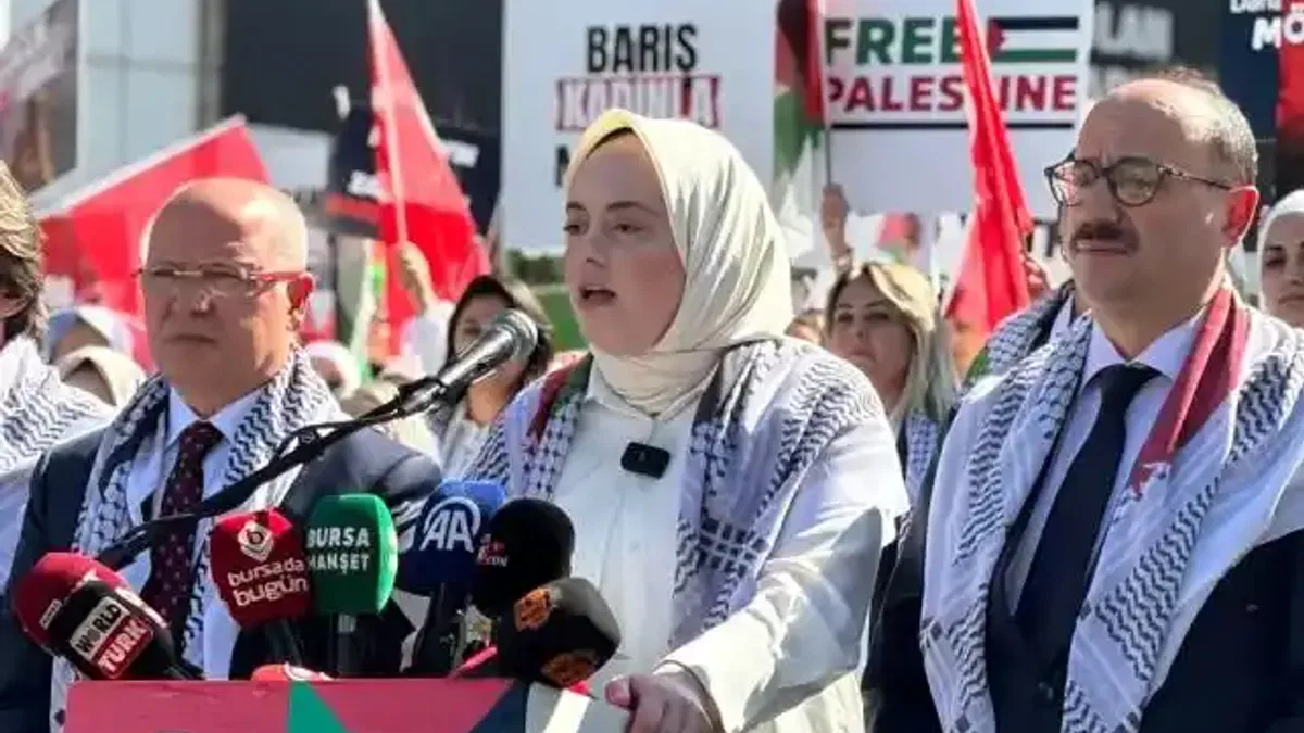 AK Parti Kadın Kolları’ndan 81 ilde 'Gazze İçin Sessiz Çığlık'