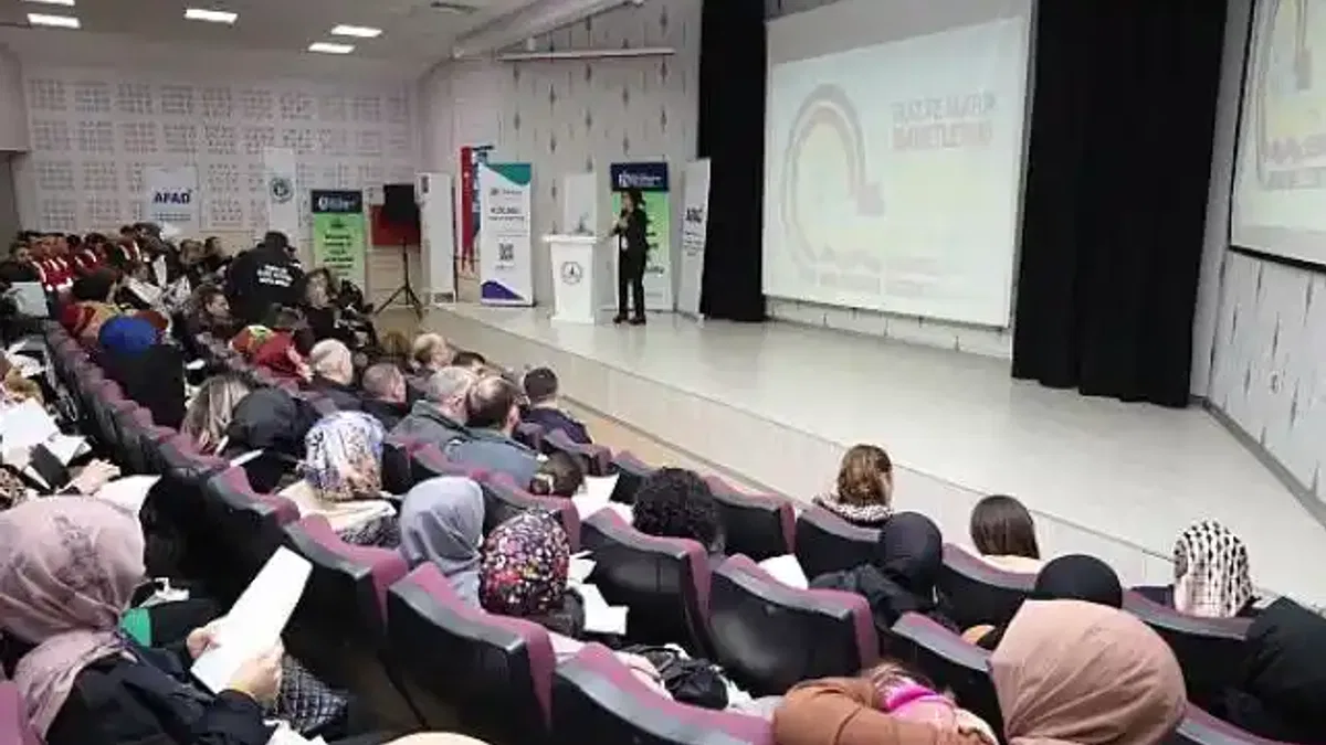 Büyükşehir'den afetlere hazırlık eğitimi