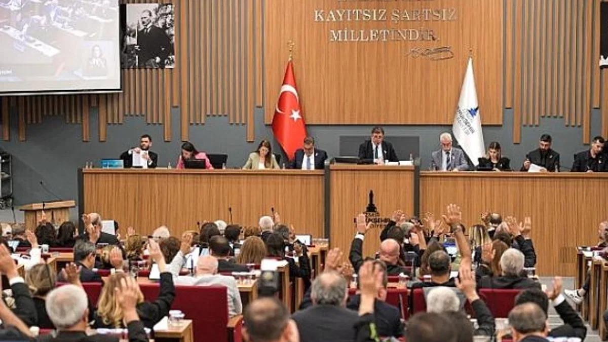 Başkan Tugay mecliste Karşıyaka Stadı ile ilgili konuştu "Karşıyaka'nın hakkını istiyoruz"