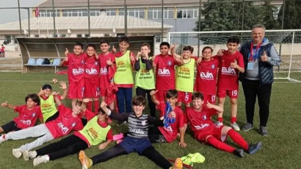 Keşan Genç Ordu ile Keşan Gençlerbirliği berabere kaldı