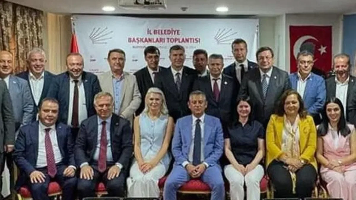 Filiz Gencan Akın, Burdur’da düzenlenen il belediye başkanları toplantısına katıldı