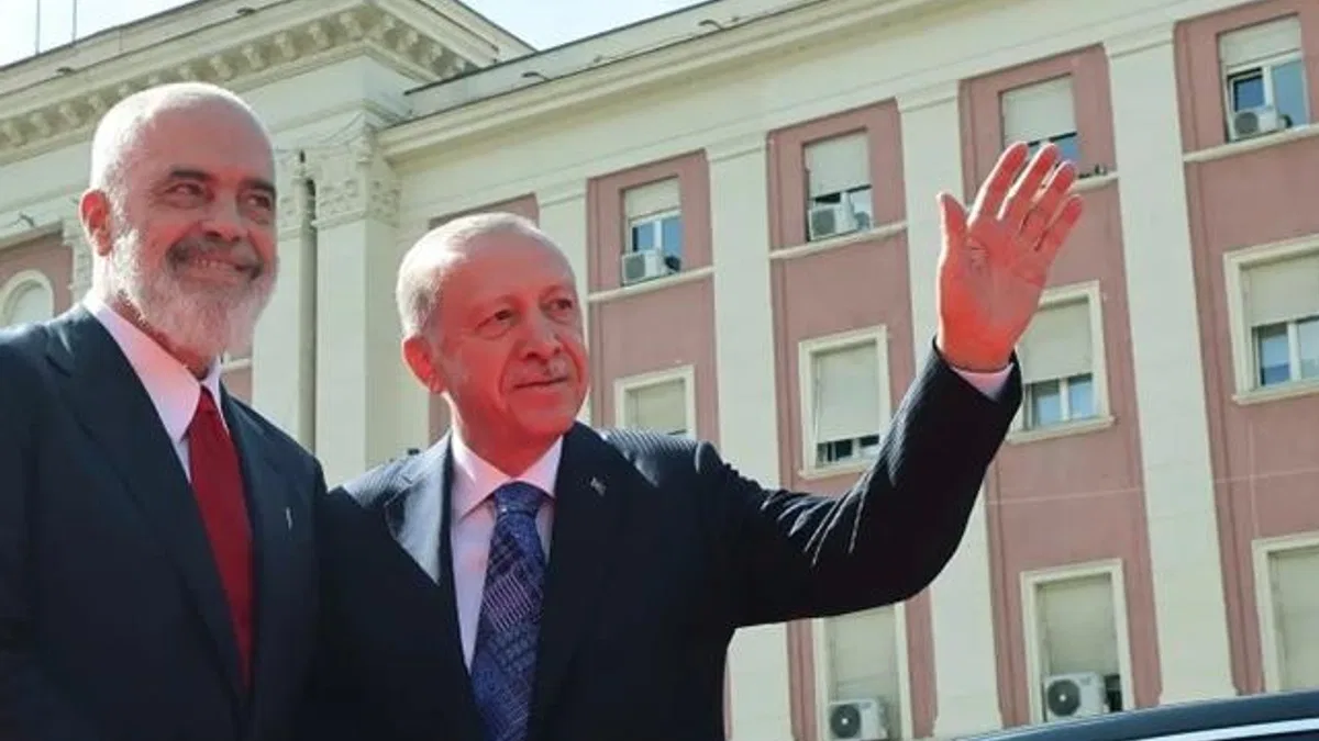 Cumhurbaşkanı Erdoğan, Rama ile buluştu