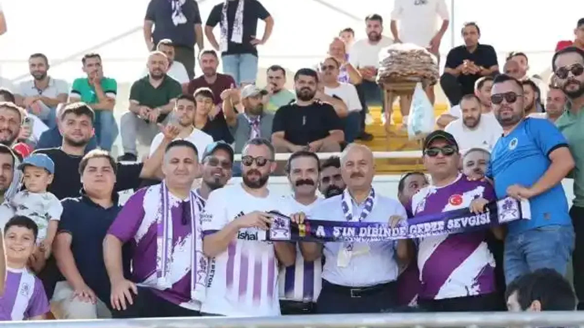 Gebzespor lige fırtına gibi girdi
