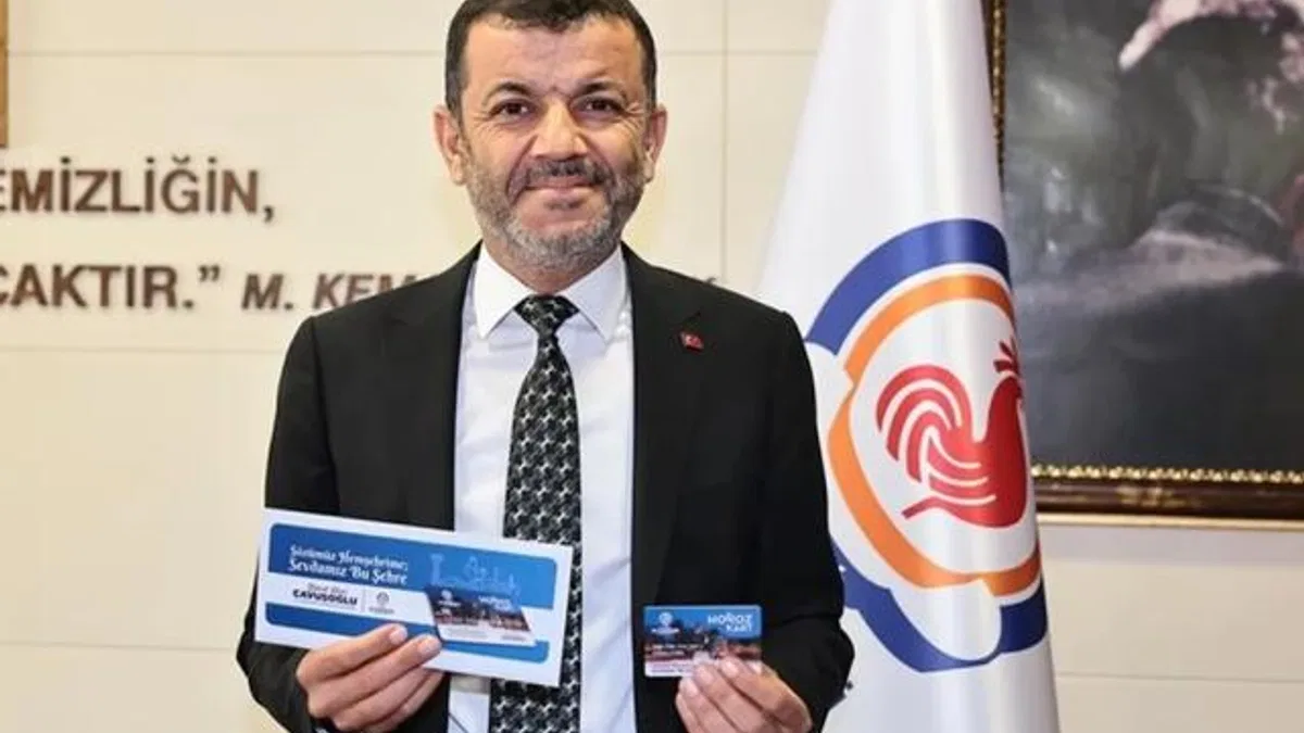 Denizli'de ihtiyaç sahipleri Horoz Kart ile nefes alıyor