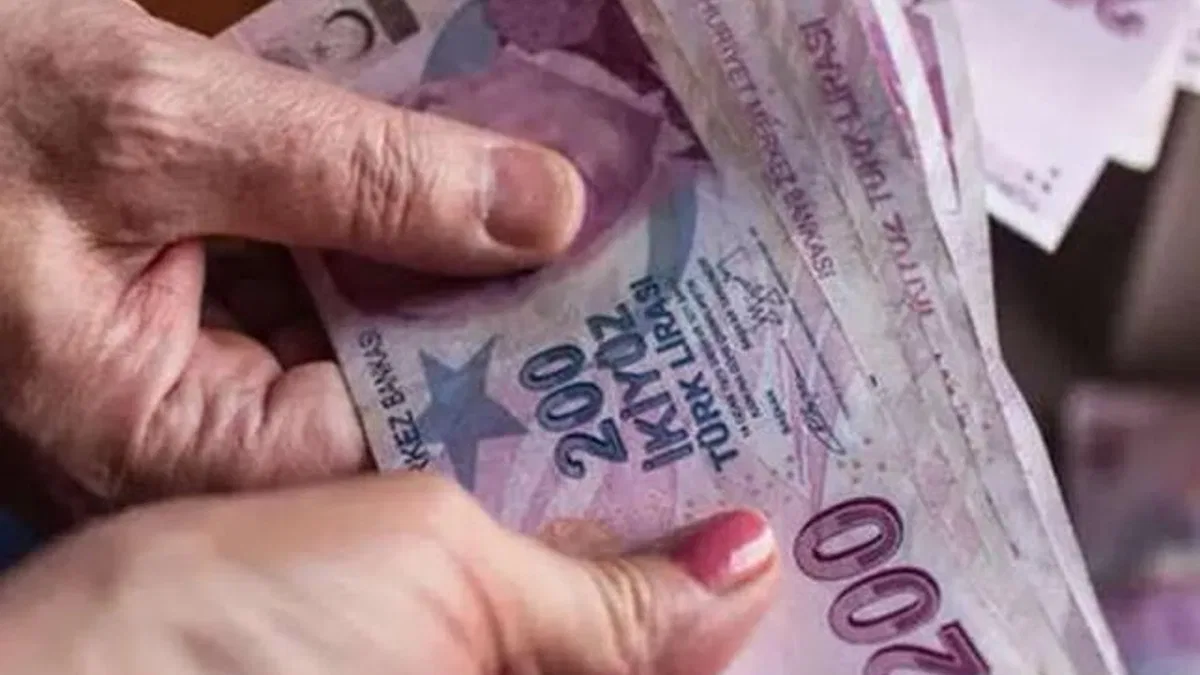 Yaşlı ve engelli aylıkları hesaplarda