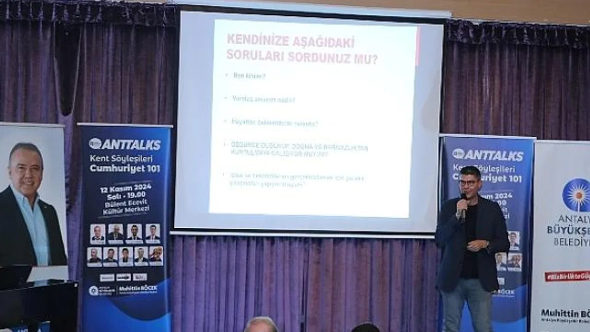 'Kent Söyleşileri Cumhuriyet 101' etkinliği düzenlendi