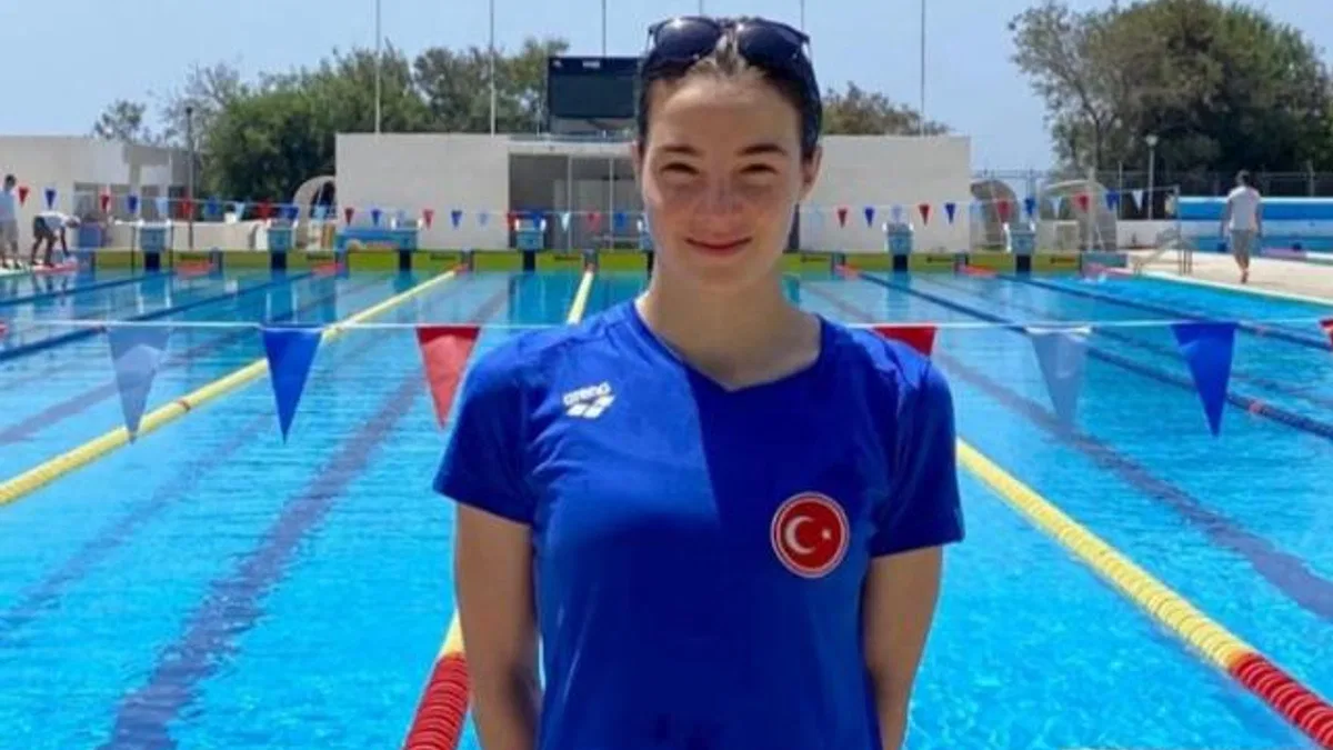 Milli yüzücüden final başarısı
