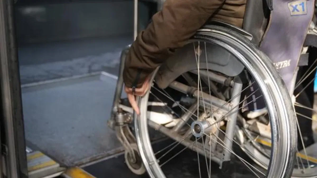 İzmir'de 'Duraktayım' uygulaması tekerlekli sandalye kullanıcıları için güncellendi