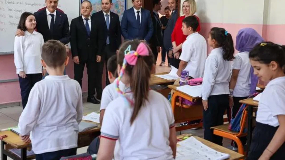 Minik Ravza arkadaşlarına verdiği 'Yusuf Alemdar'ı getireceğim sözünü tuttu