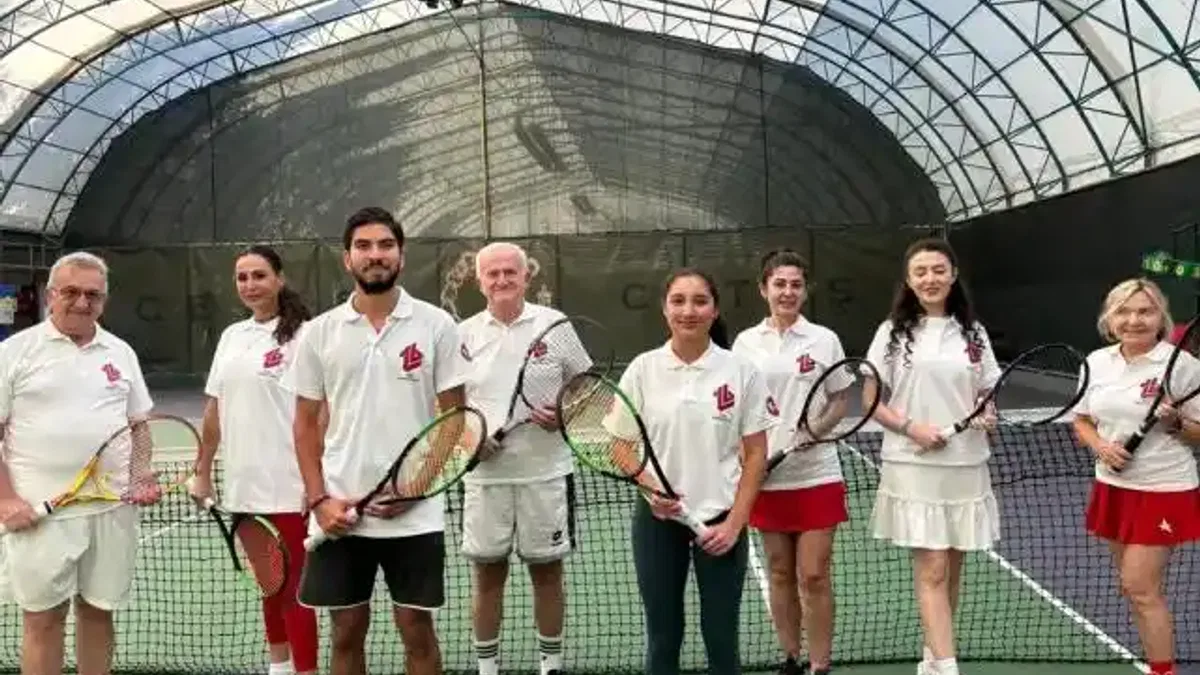 TBV tarafından düzenelenen 2. Cumhuriyet Tenis Turnuvası’sı başladı