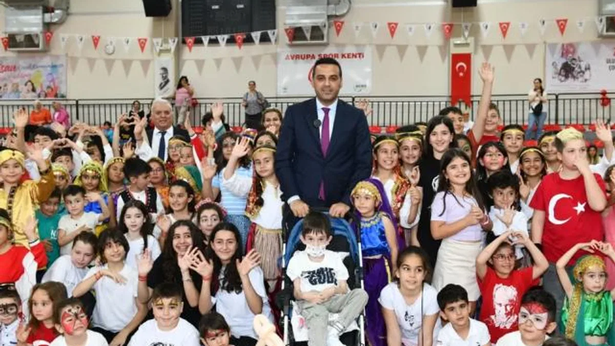 Çiğlili çocuklar eğlence parkında buluşuyor