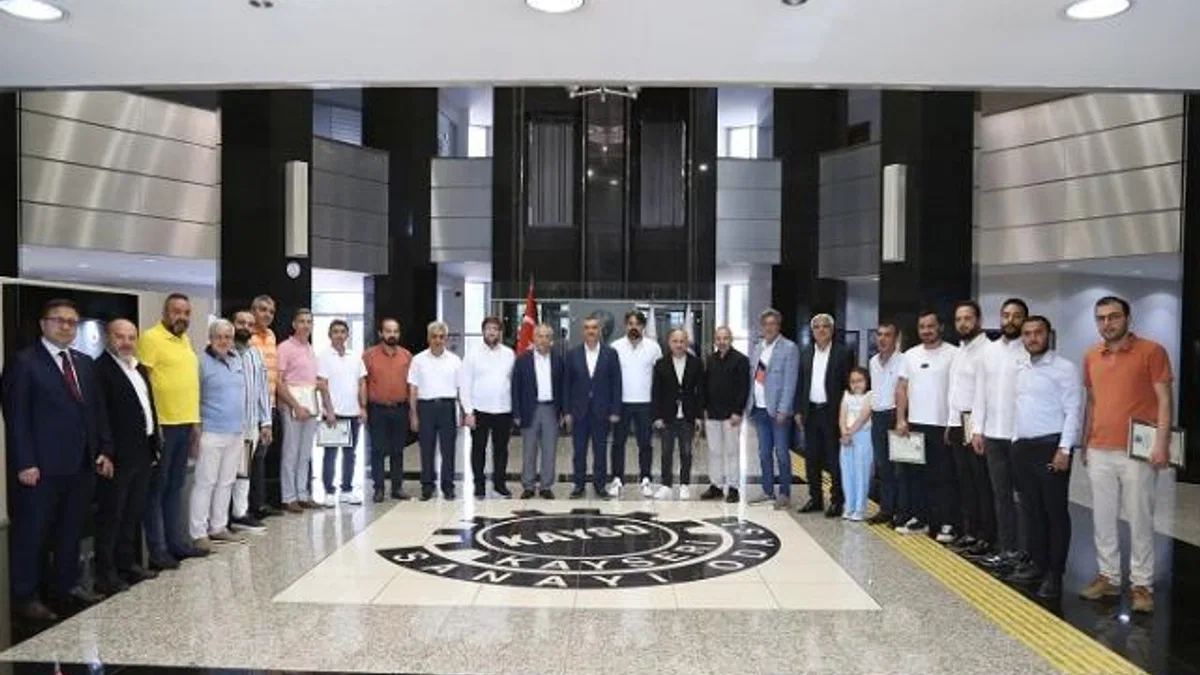 KAYSO'dan yeni üyelerine berat