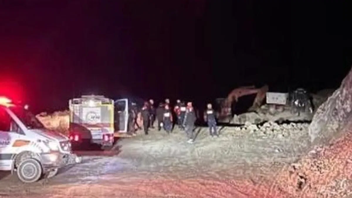 Sivas’ın Divriği'ndeki göçükte arama çalışmaları sürüyor