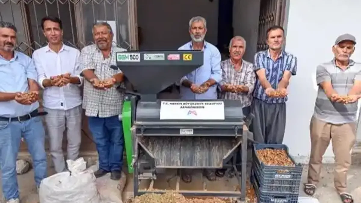 Mersin’de badem üreticisine teknolojik destek