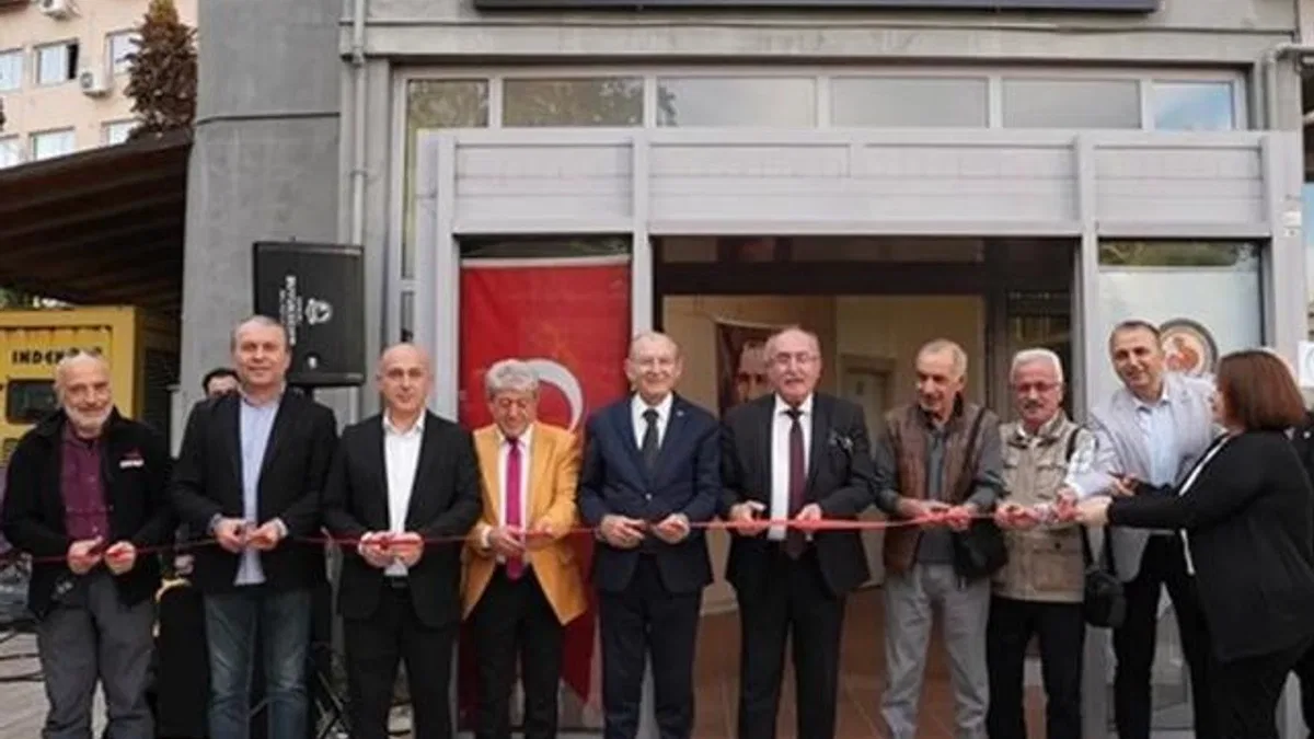 “Cumhuriyet’ten Günümüze Denizli” fotoğraf sergisi açıldı