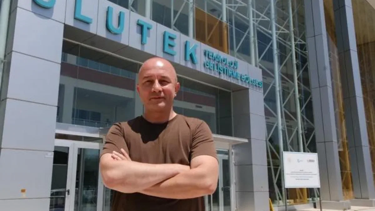 ULUTEK Teknopark'ta yapay zekalı kartvizit devrimi