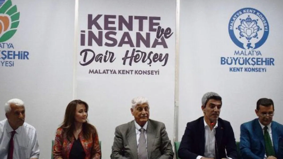 Öğretmen Akademisi'nde Malatya konuşuldu
