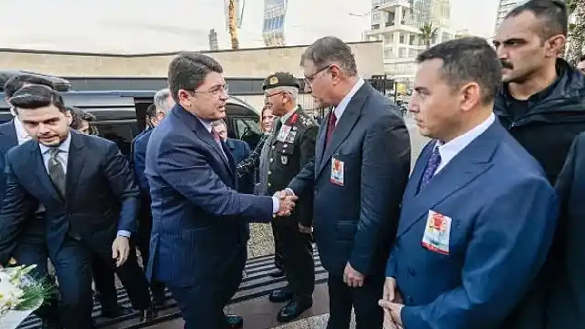 Kahramanlar unutulmadı