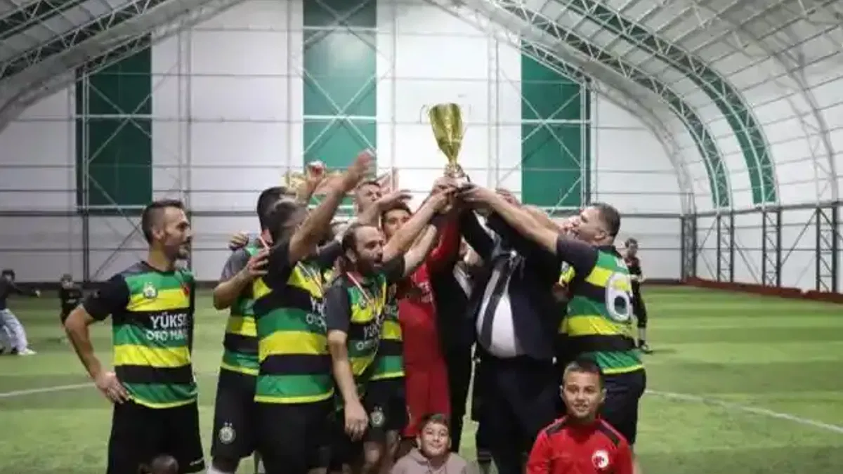 Cumhuriyet Kupası’nın şampiyonu 9 Eylül FK