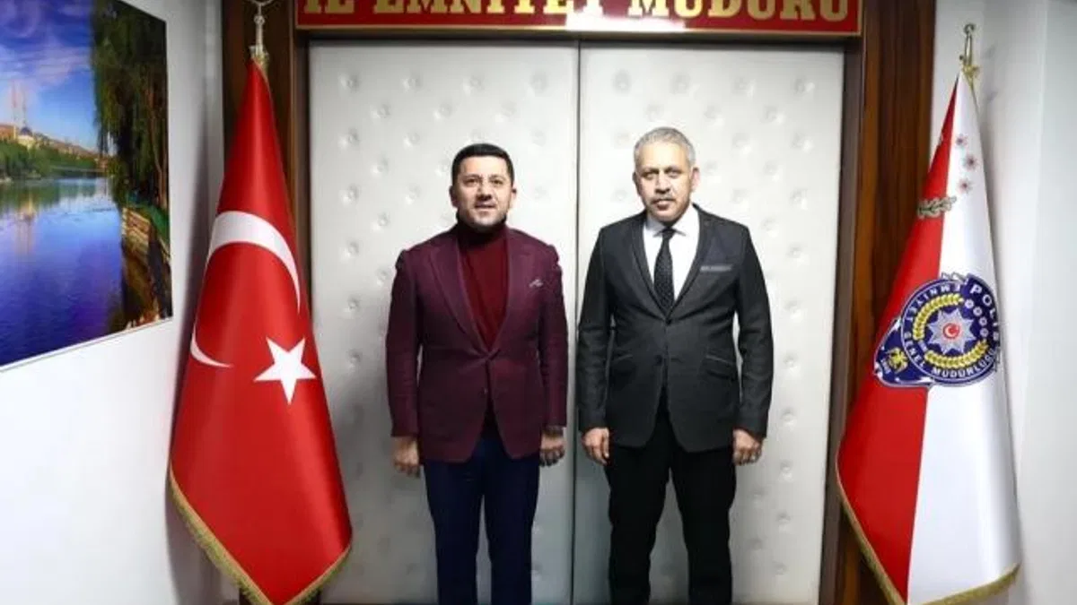 Rasim Arı'dan Nevşehir Emniyet Müdürü Karaman'a ziyaret