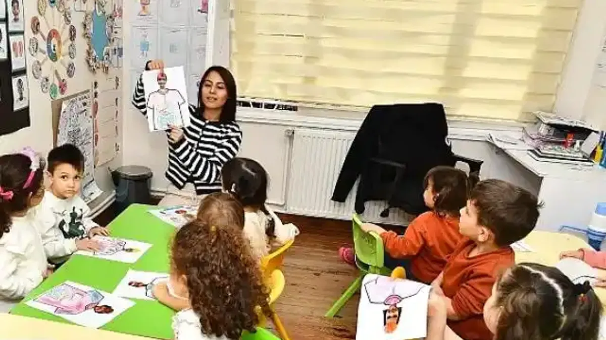 İZELMAN'ın öğretmenleri işine aşkla bağlı