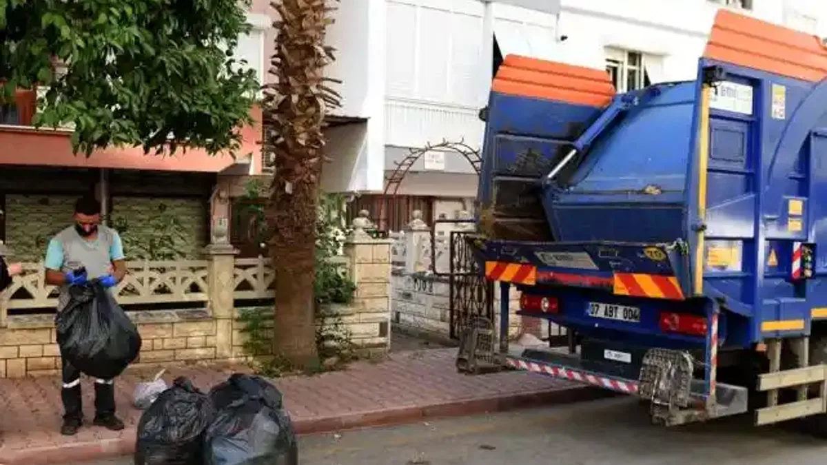 Antalya'da 'Çevre Komşu Kart'ta şampiyon değişmedi