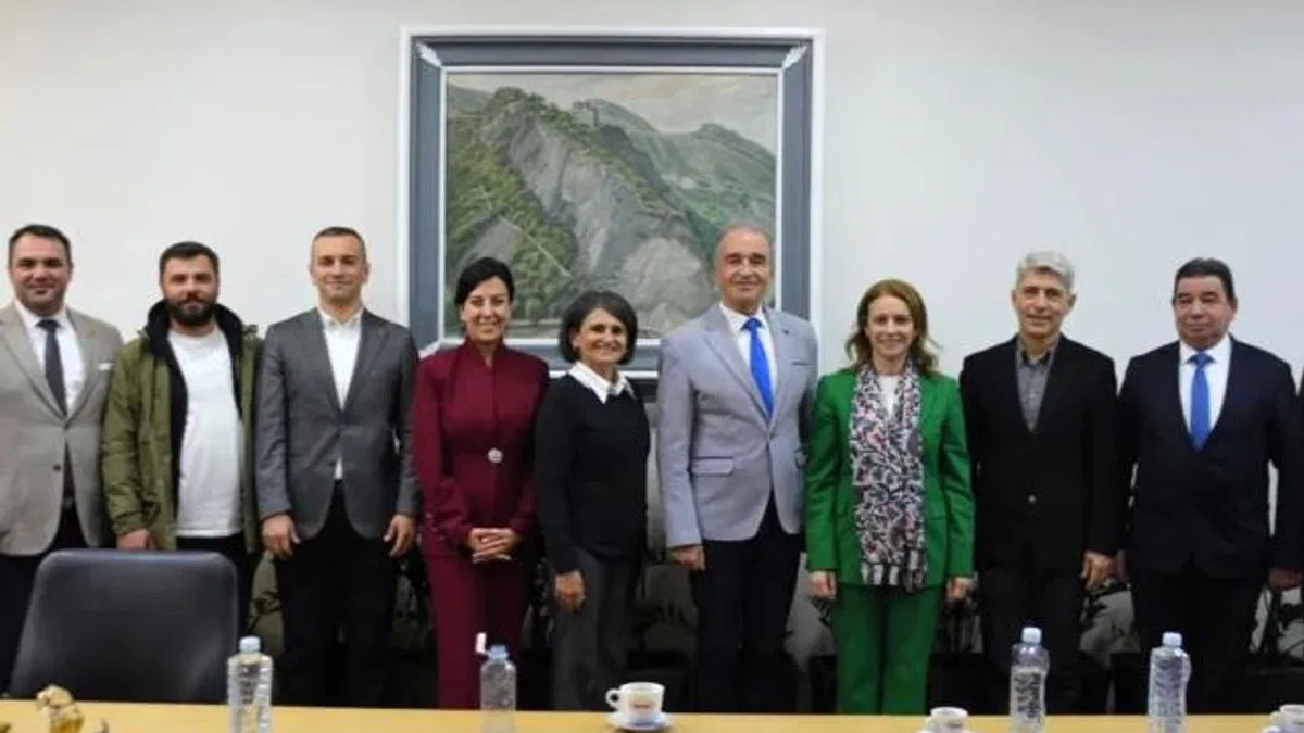 Kocaeli ile Asenovgrad kardeş şehir oldu