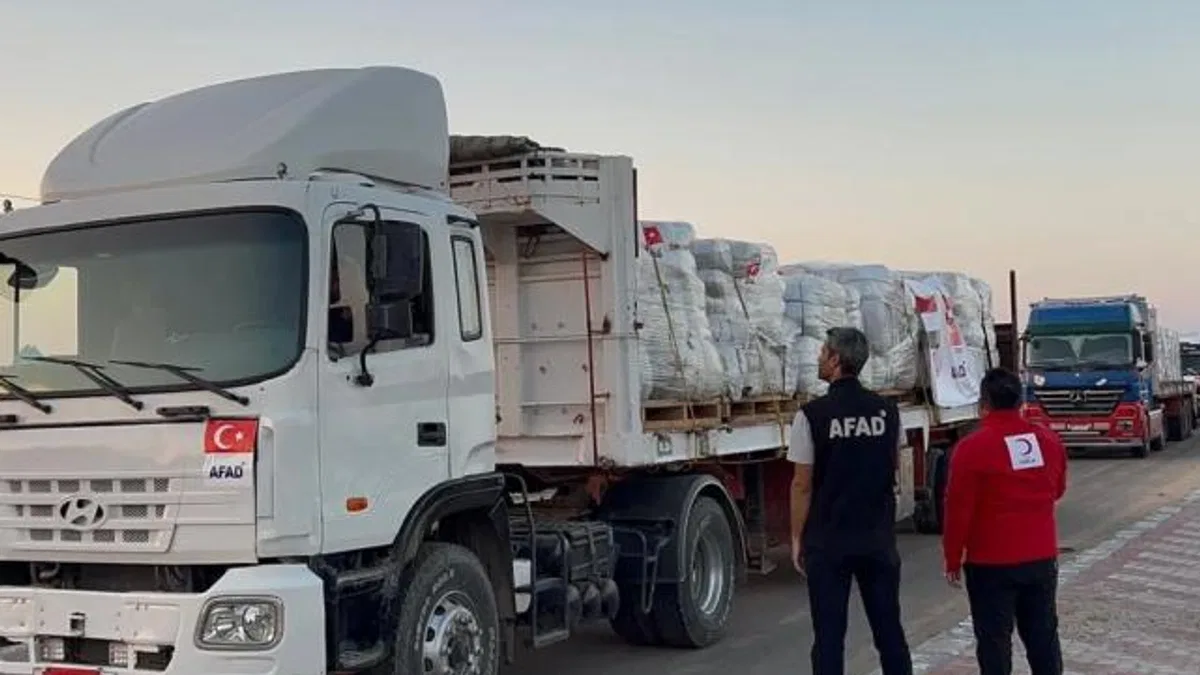 Türkiye'nin Gazze'ye insani seferberliği sürüyor... 101 bin 725 ton yardım ulaştırıldı