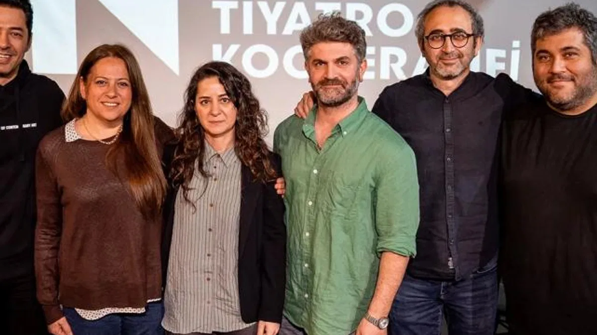 Tiyatro Kooperatifi'nde mevcut yönetimle yola devam