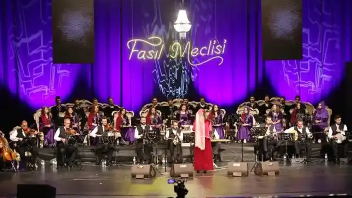 Konya Selçuklu'da klasik gece keyfi
