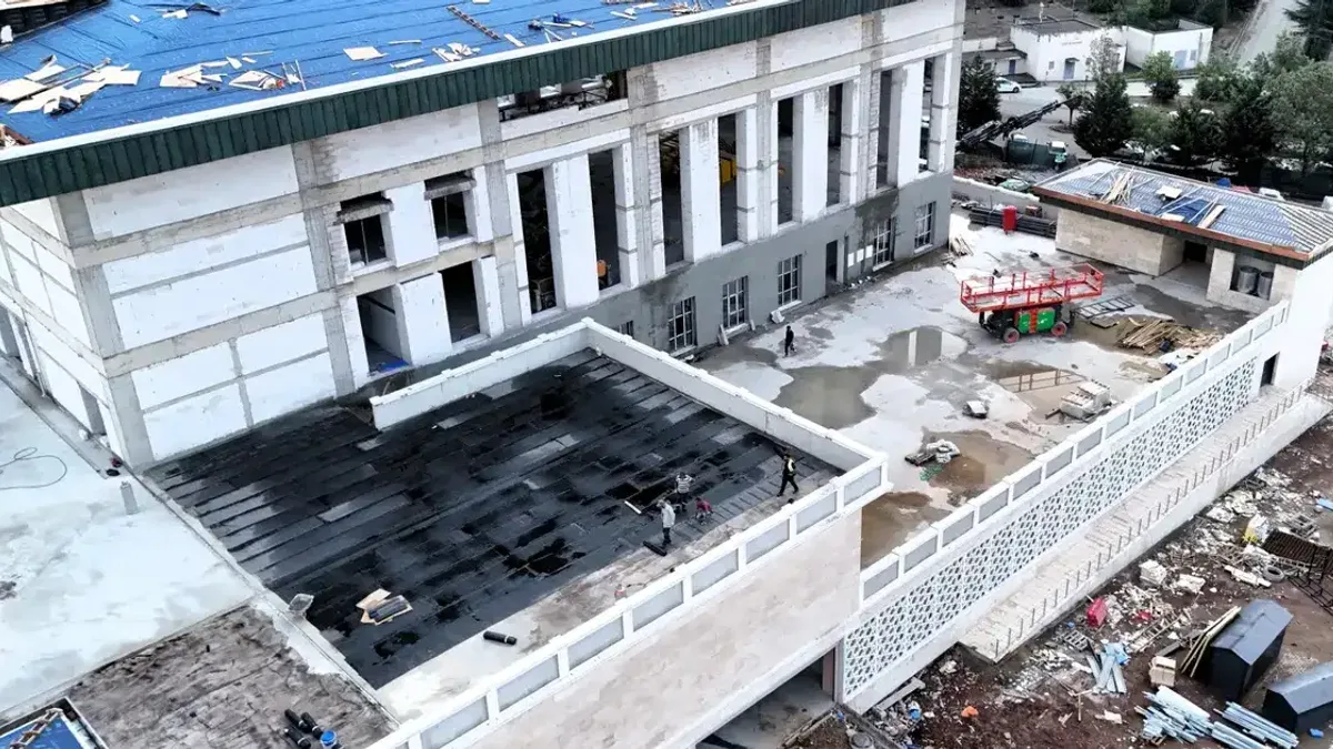 Kocaeli'de Umuttepe Camii ve Otopark projesi gün sayıyor