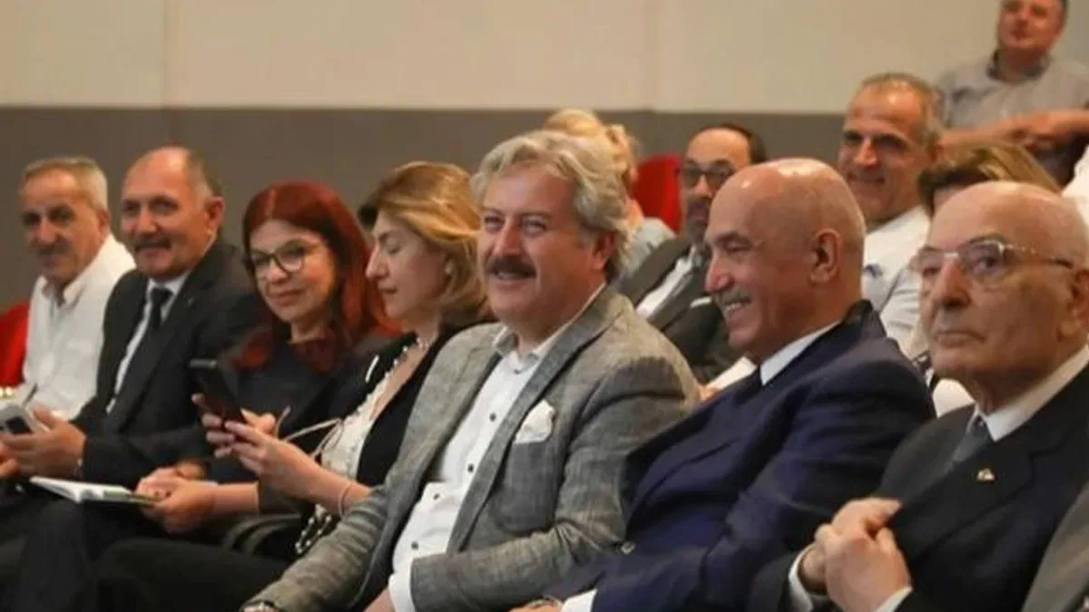 Mustafa Palancıoğlu SÜRKAD konferansında