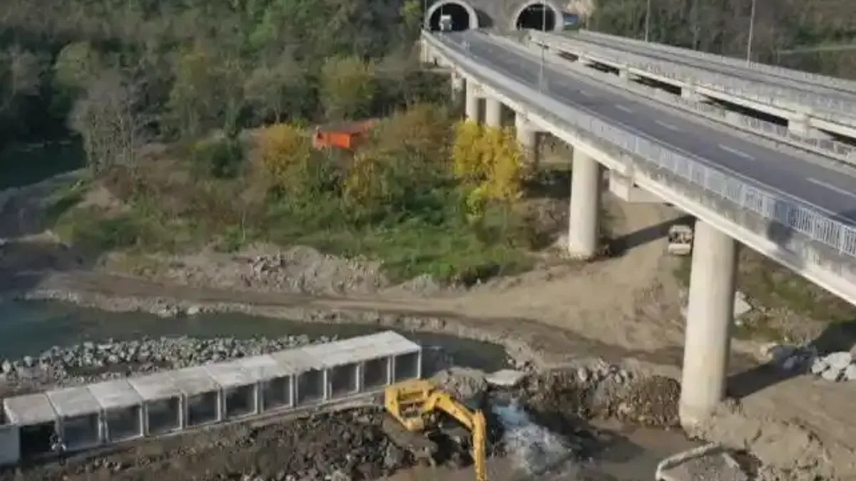 Ordu'da Akçaova Irmağı’na sel önlemi